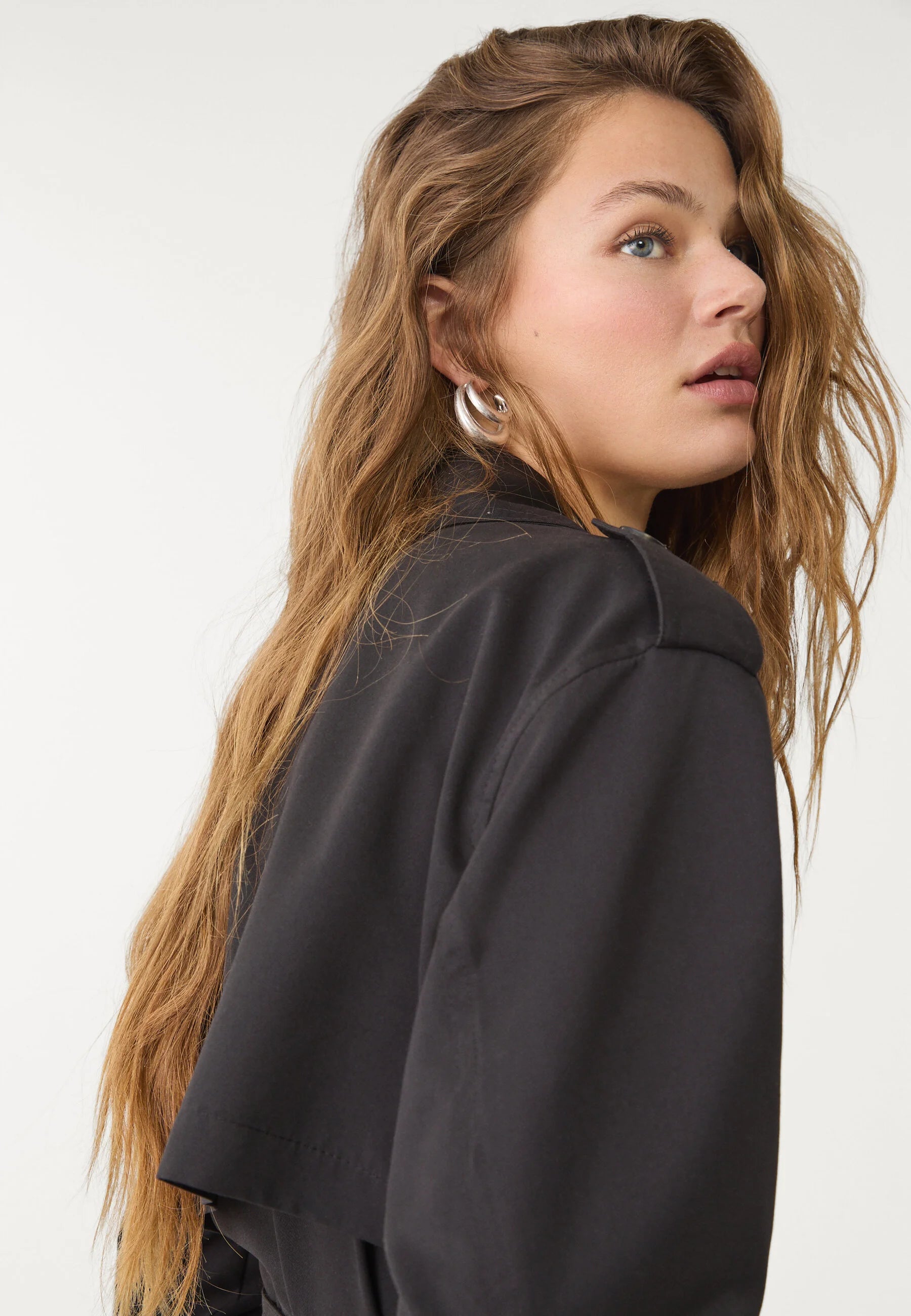 Trenchcoat With Belt