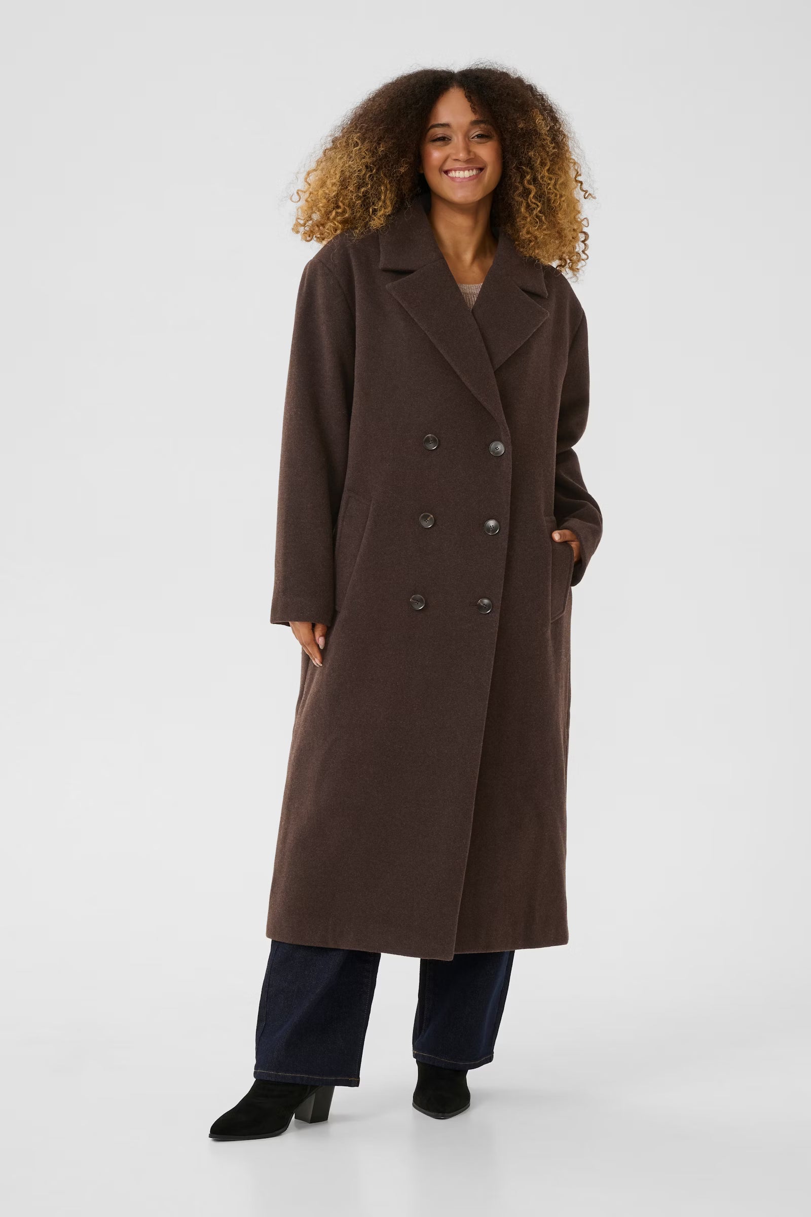 The Classis Wool Coat